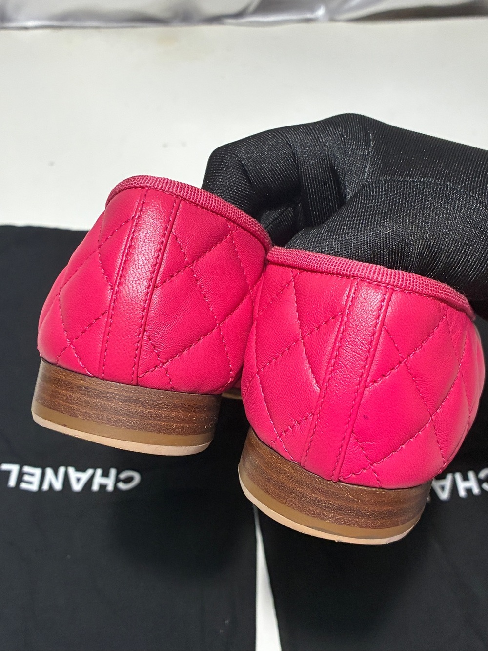 CHANEL Hot Pink Quilted Leather Ballerina Flats with CC Bow - Picture 3 of 11